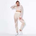 LuxioWear Seamless Yoga Suit | Breathable Long-Sleeved Fitness Outfit