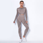 LuxioWear Seamless Yoga Suit | Breathable Long-Sleeved Fitness Outfit