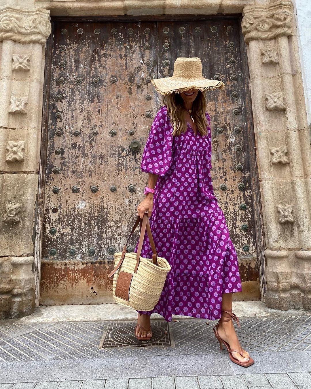 LuxioWear Bohemian Maxi Dress | Vintage Floral V-Neck Summer Outfit