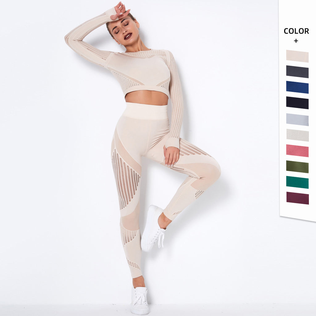LuxioWear Seamless Yoga Suit | Breathable Long-Sleeved Fitness Outfit